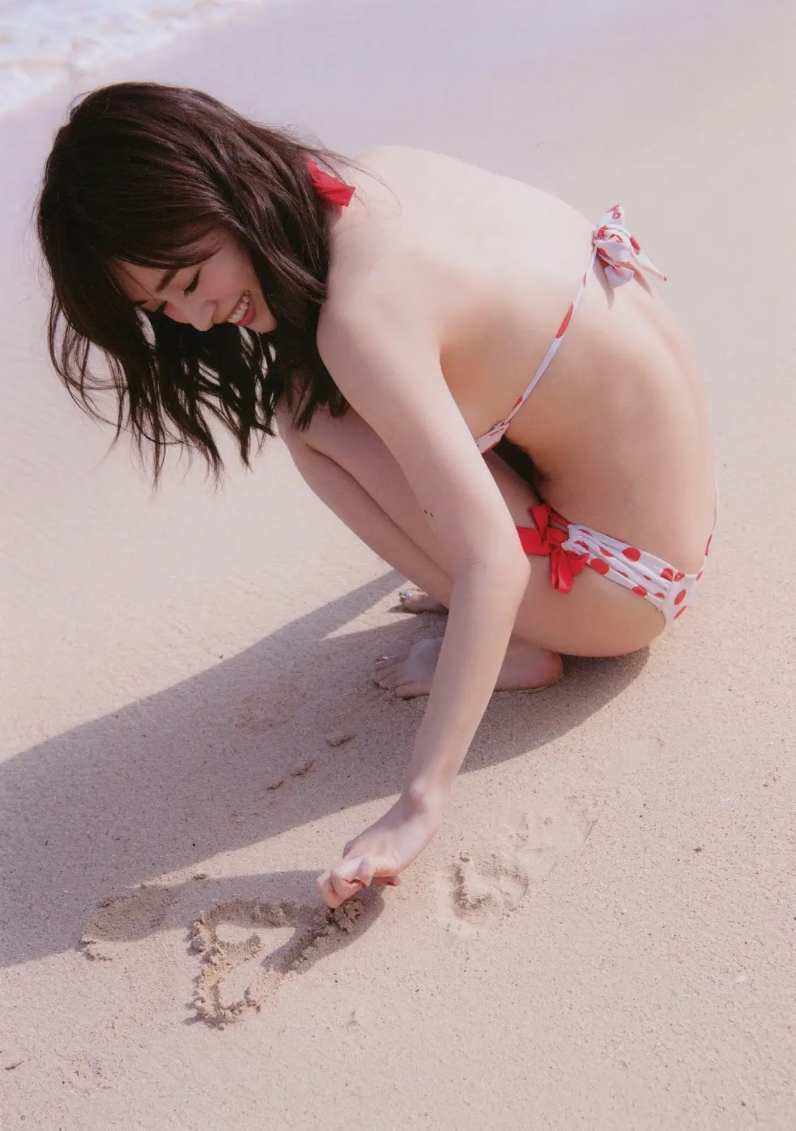 泉里香エロ画像233