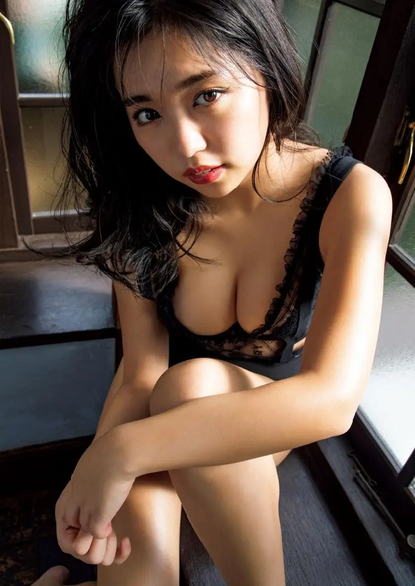 大原優乃エロ画像327