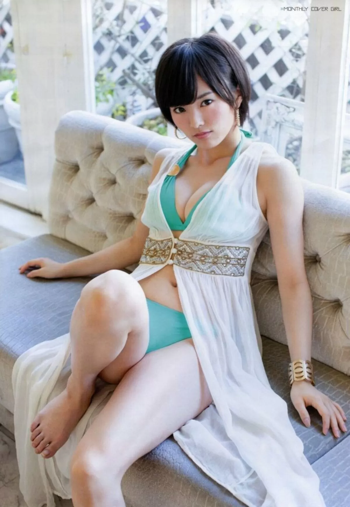 山本彩エロ画像033