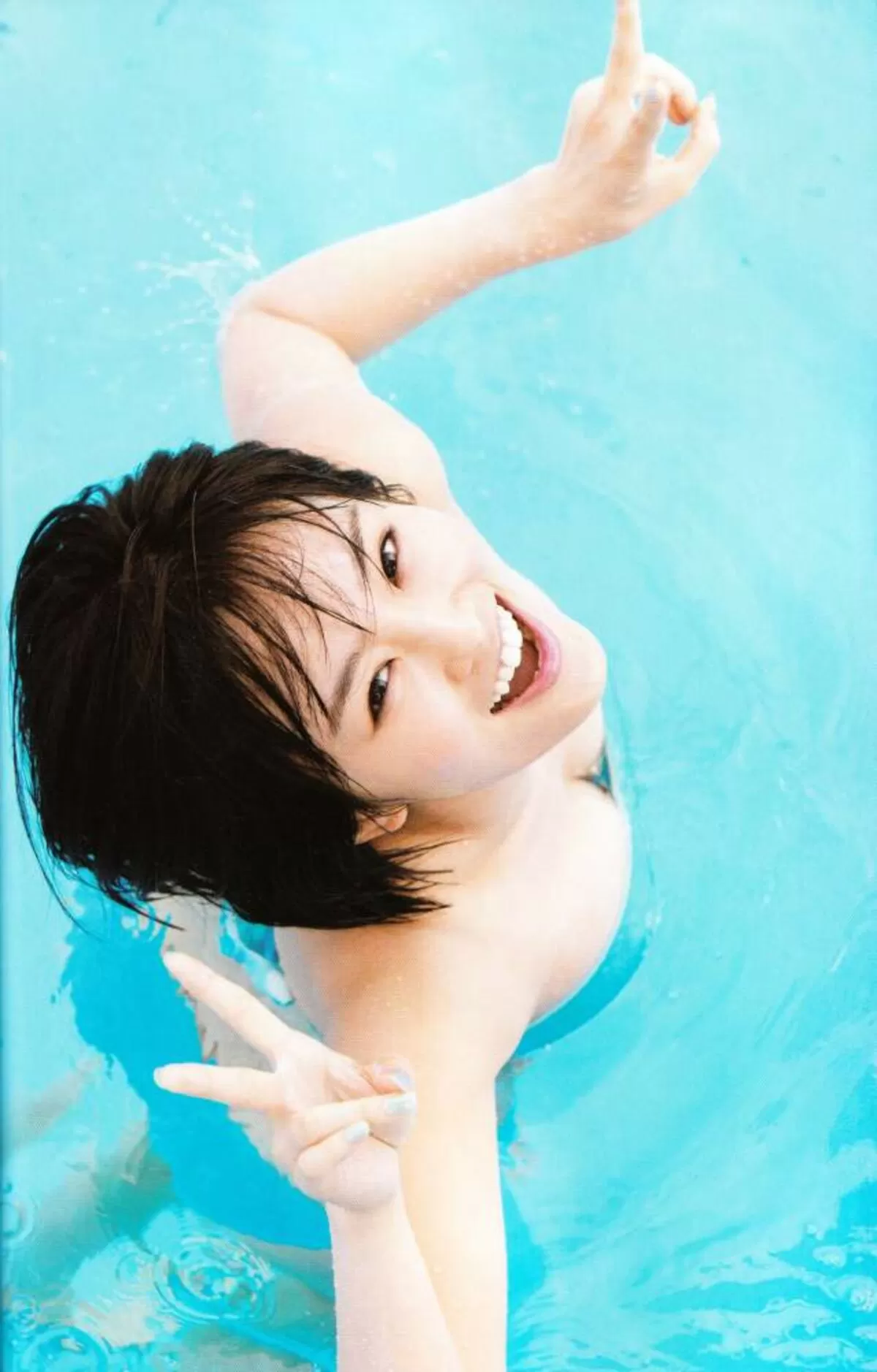 山本彩エロ画像128