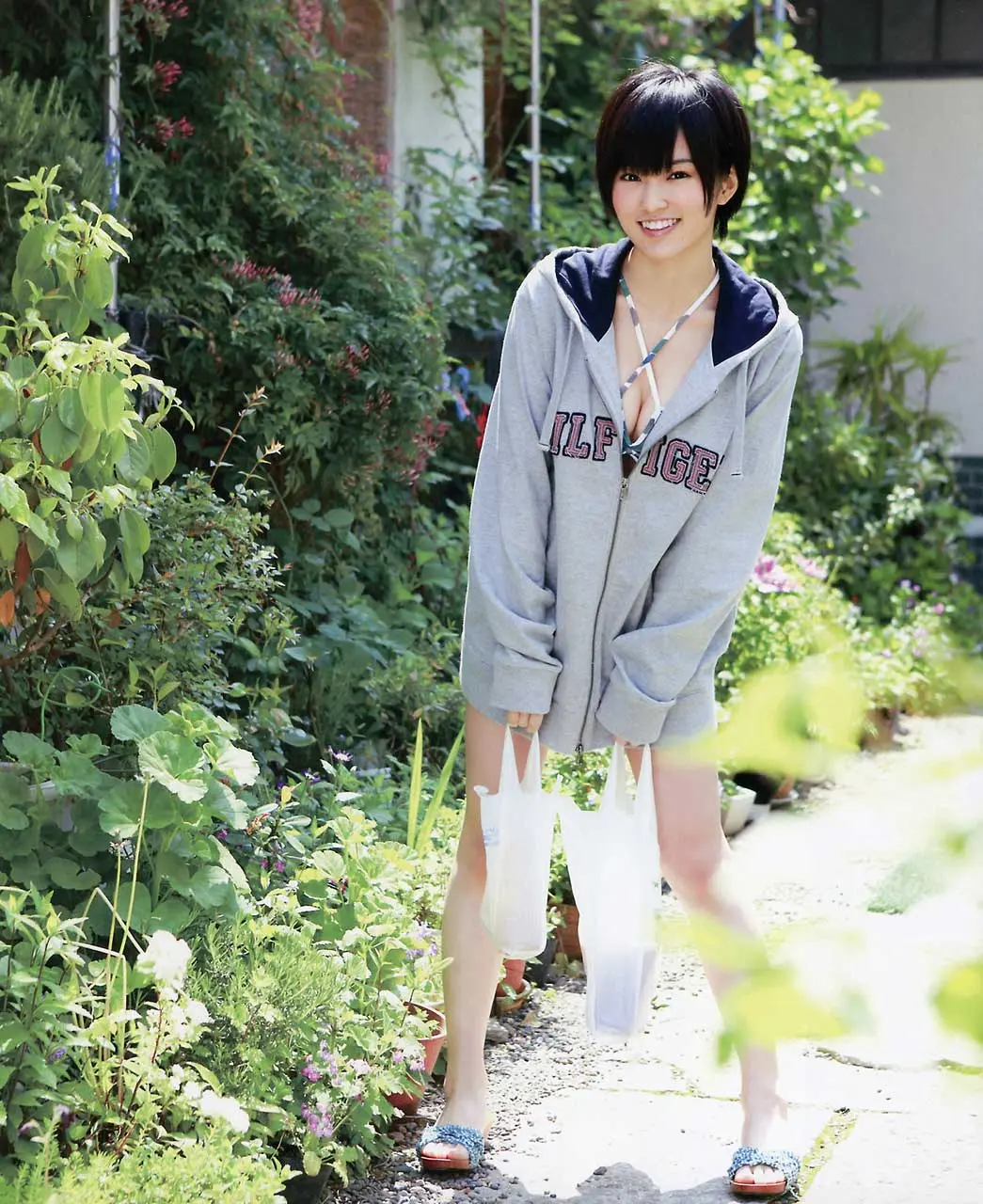 山本彩エロ画像178