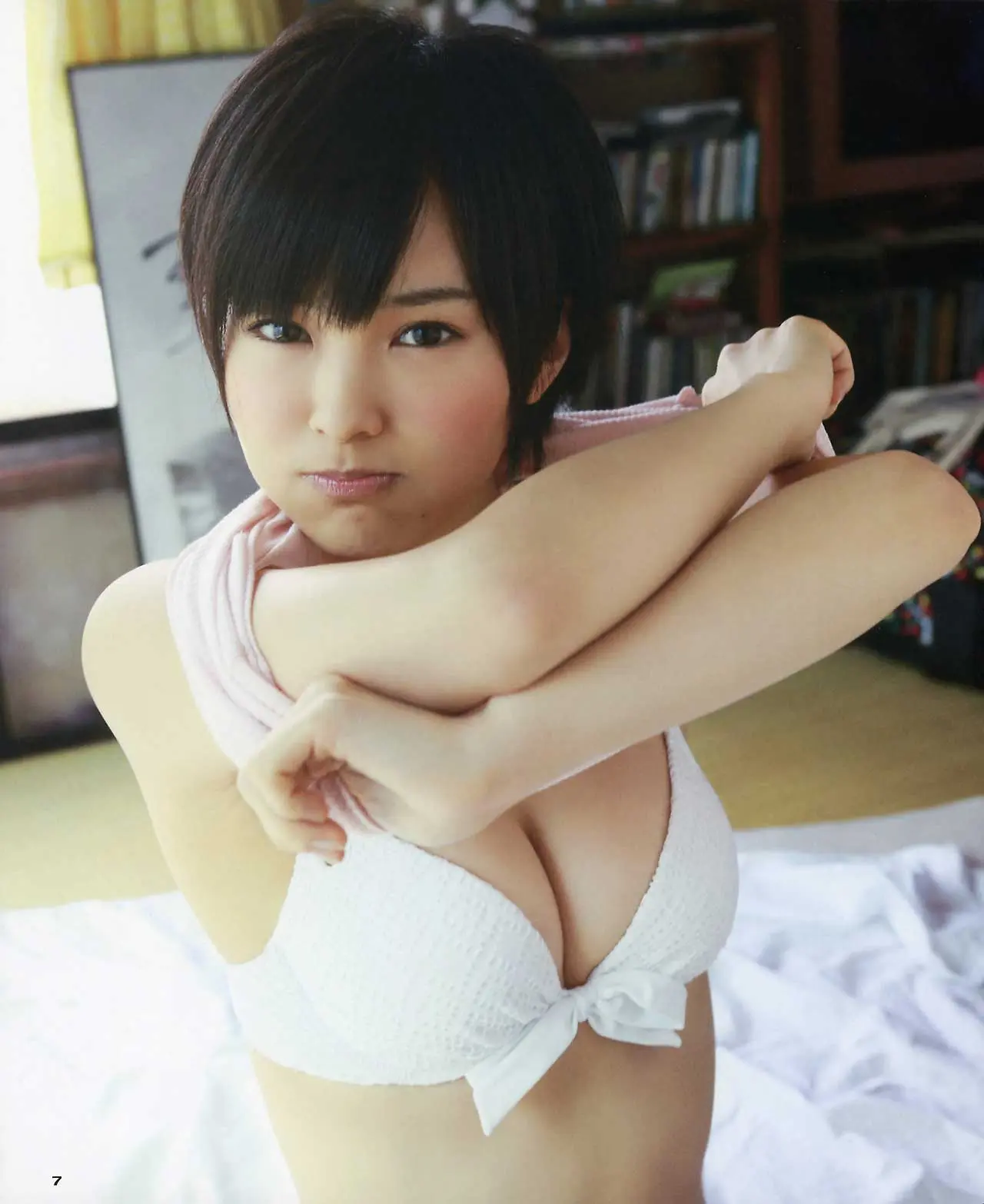 山本彩エロ画像350