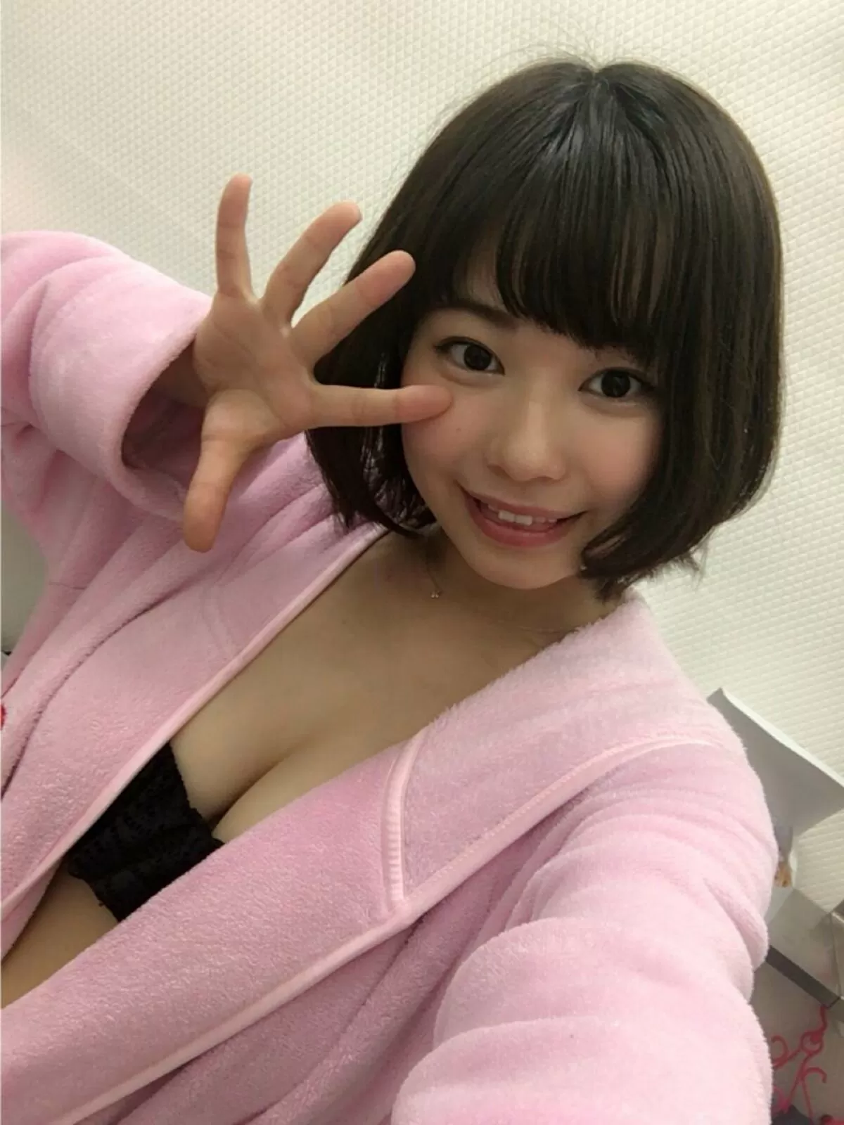 和地つかさエロ画像637