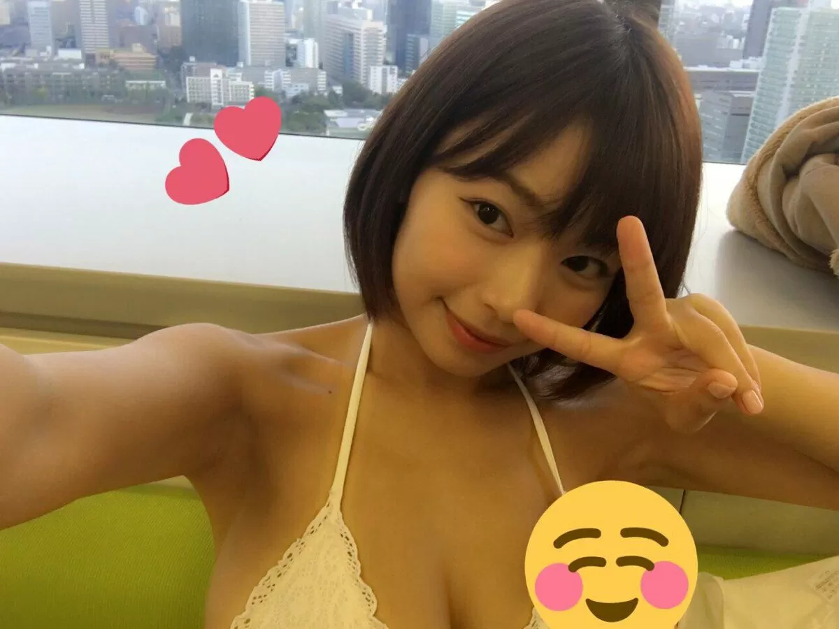 和地つかさエロ画像643