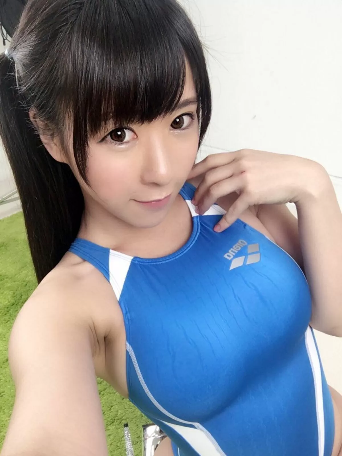 競泳水着の巨乳エロ画像139