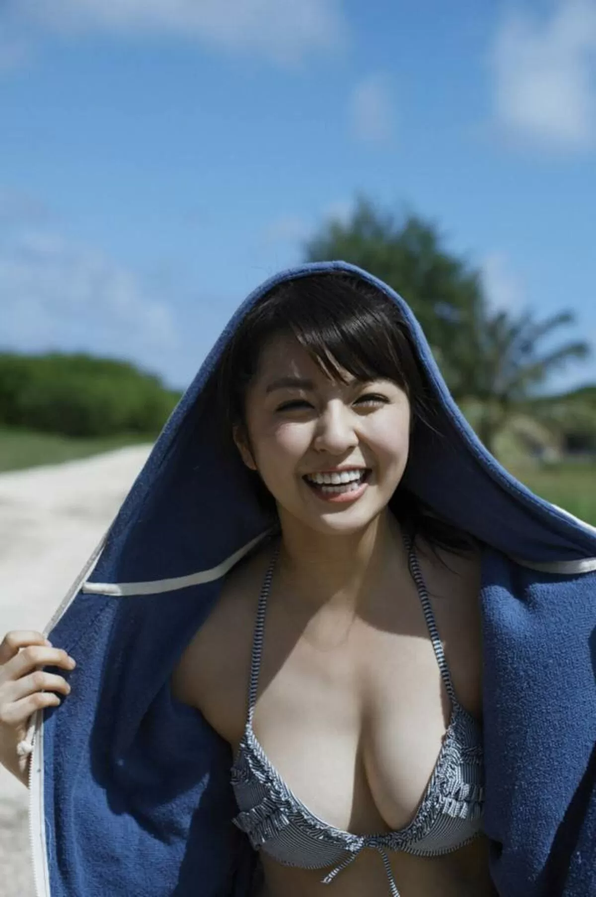 柳ゆり菜エロ画像123