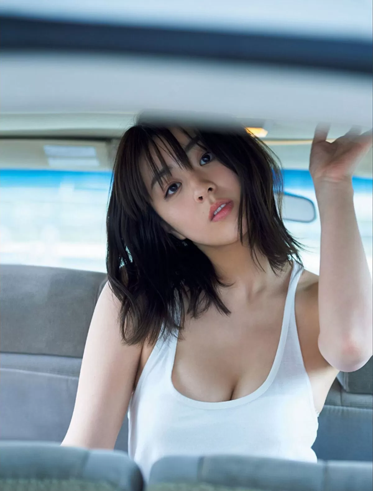 柳ゆり菜エロ画像243