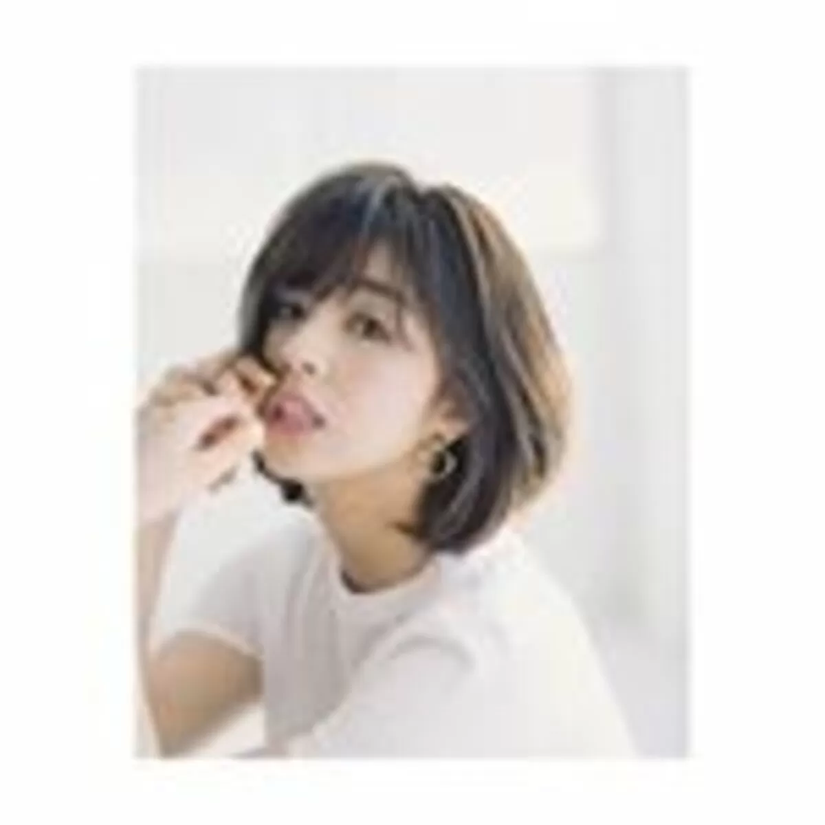 柳ゆり菜エロ画像303