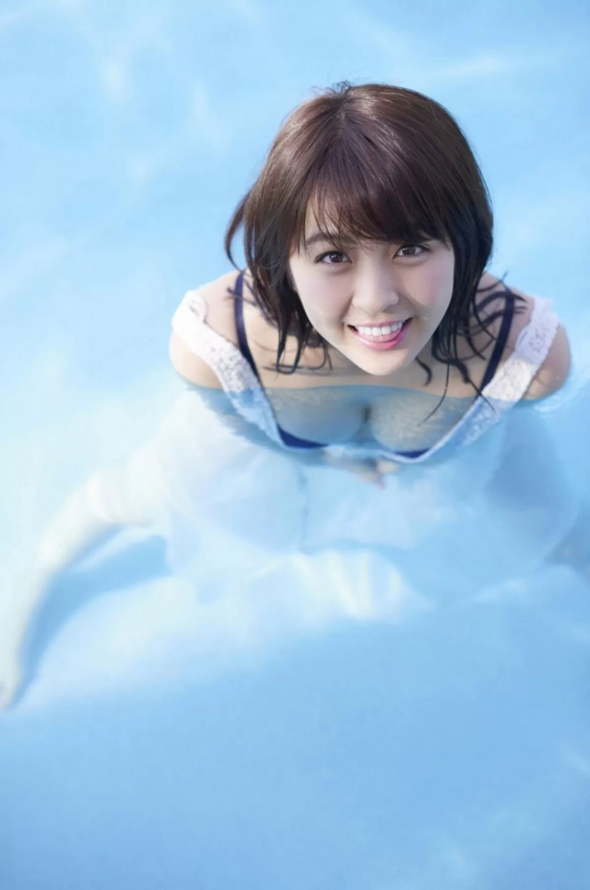 柳ゆり菜エロ画像423