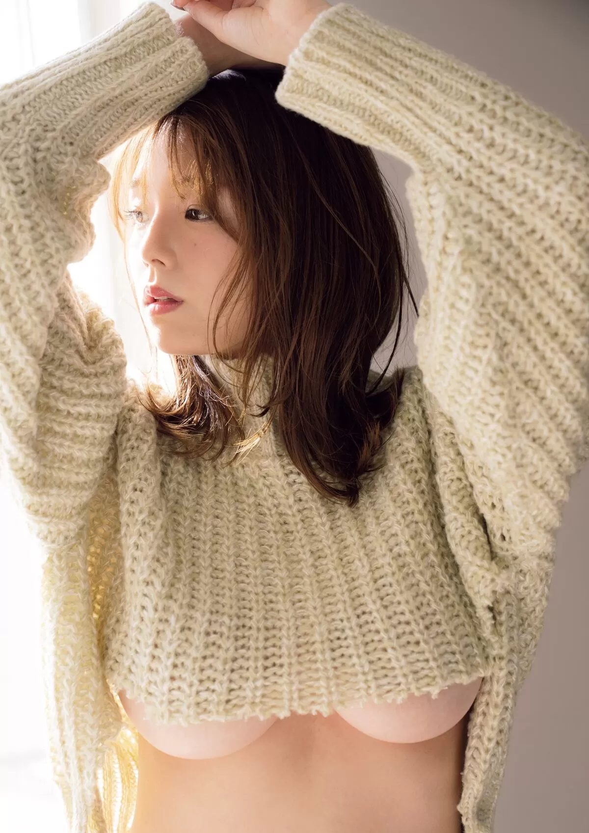 着衣おっぱいの中で神乳画像を85枚集めてみた003
