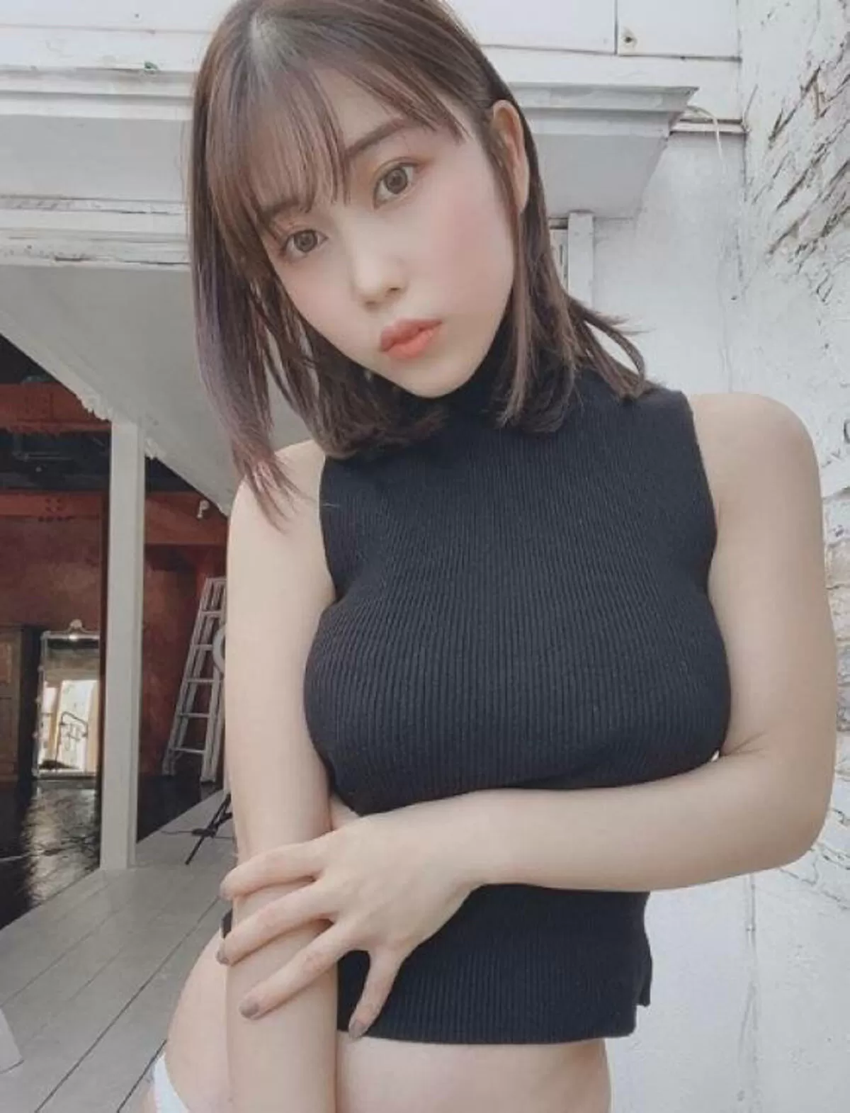 着衣おっぱいの中で神乳画像を85枚集めてみた061