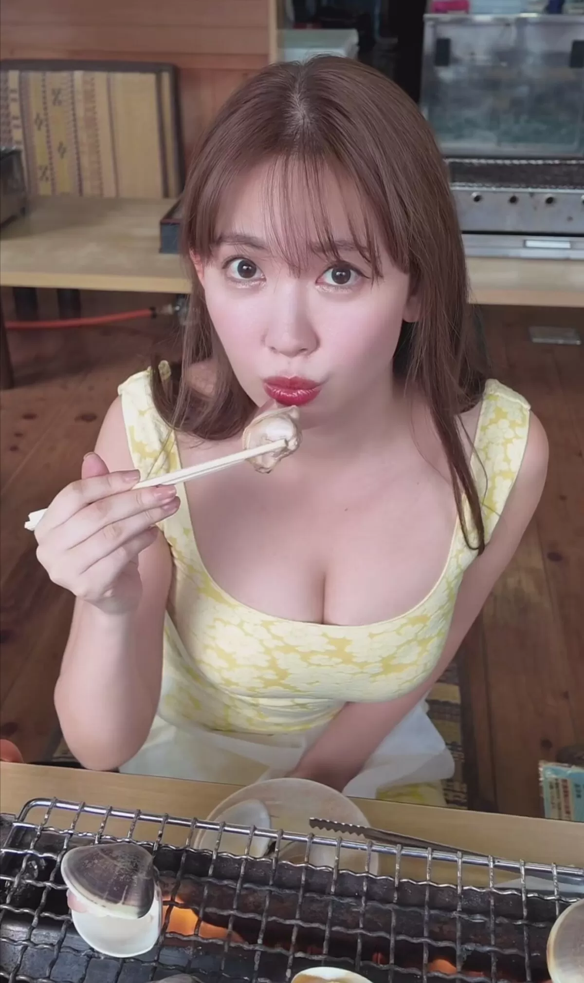 小嶋陽菜エロ画像008