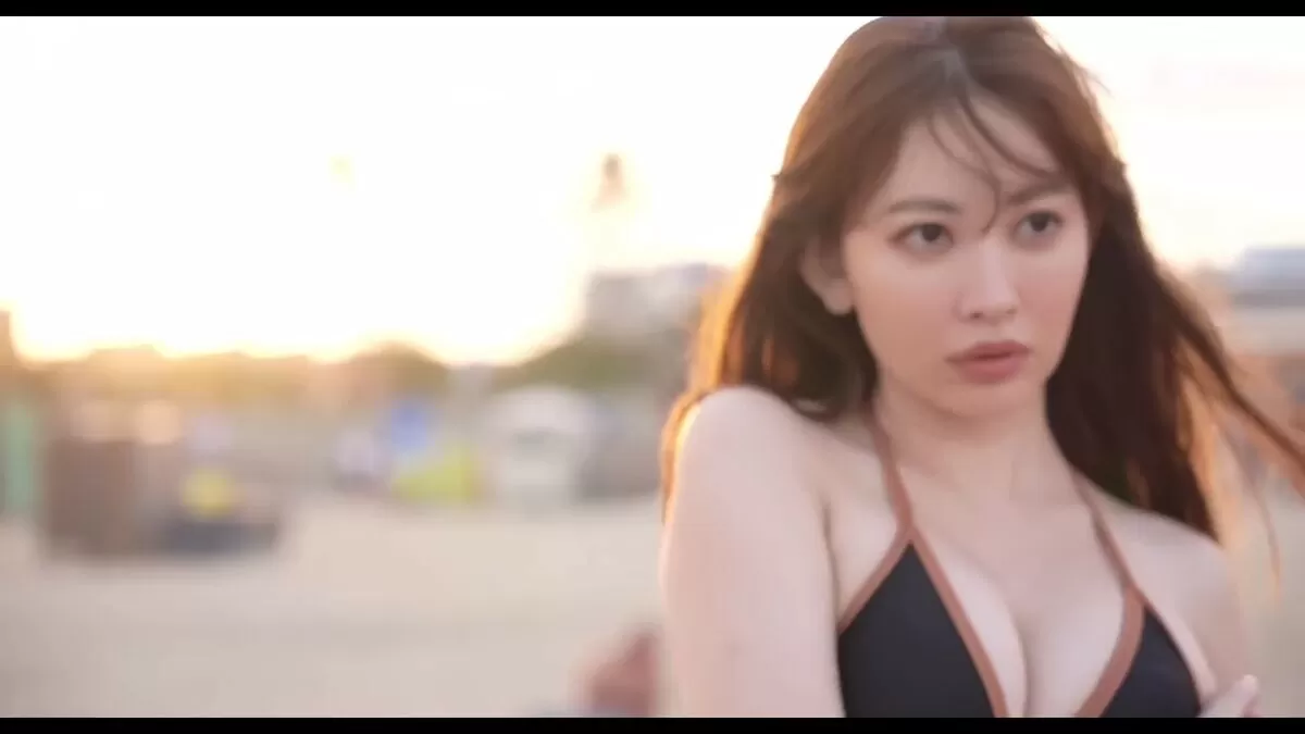 小嶋陽菜エロ画像056