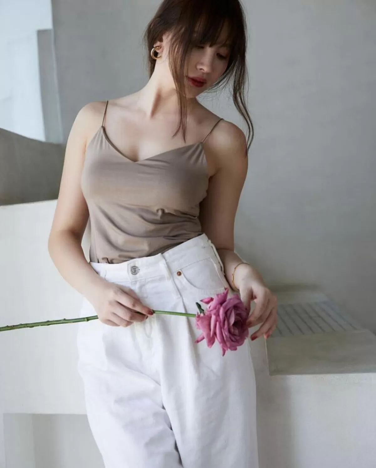 小嶋陽菜エロ画像495