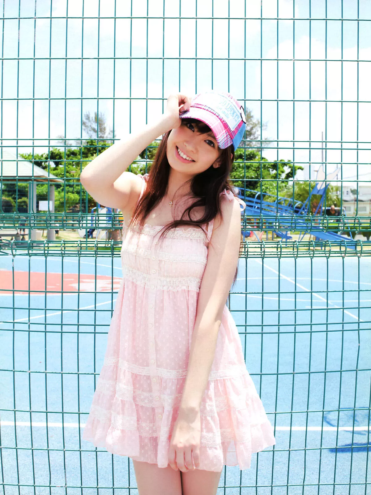 小嶋陽菜エロ画像694