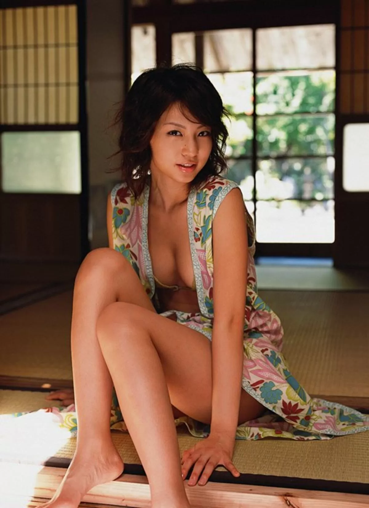 安田美沙子エロ画像129
