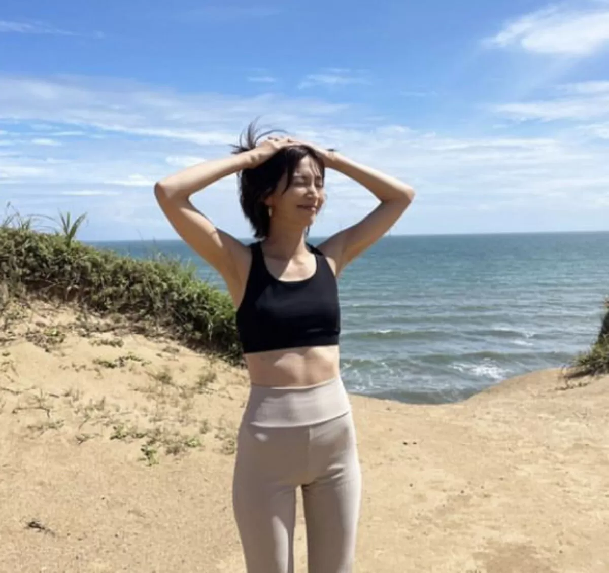 安田美沙子エロ画像158