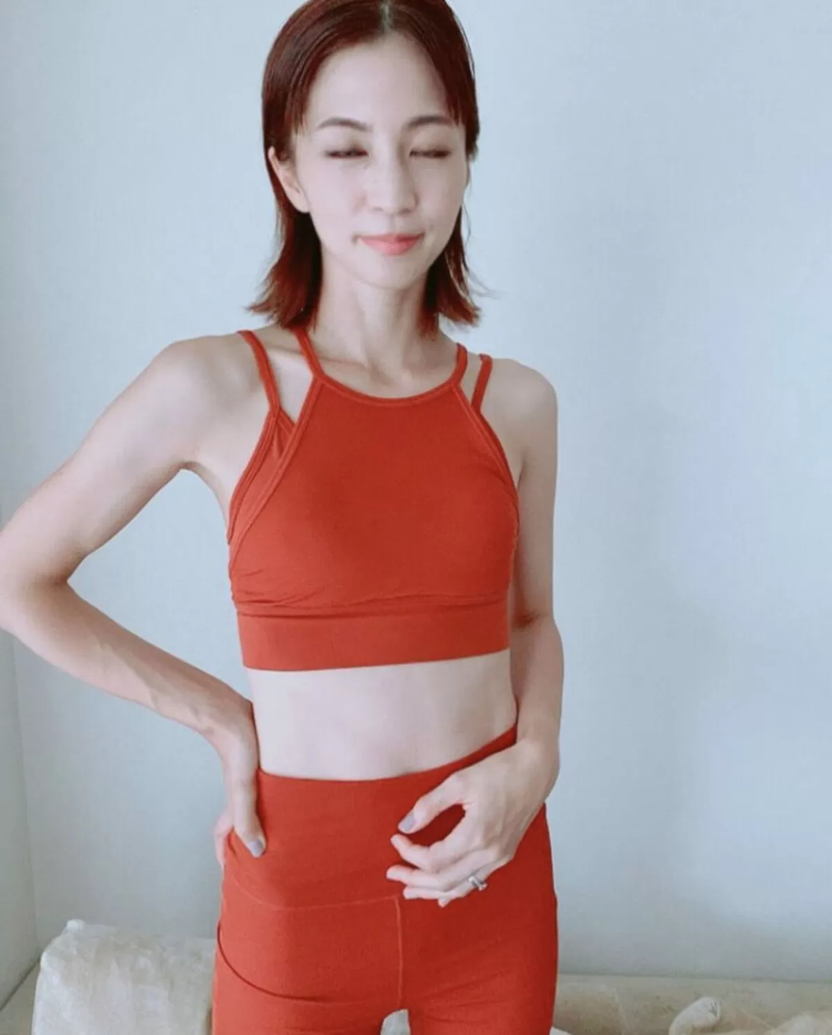 安田美沙子エロ画像173