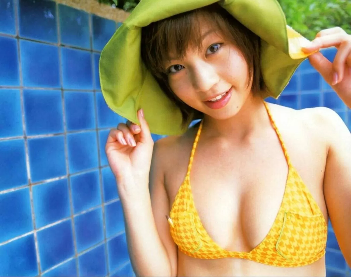 安田美沙子エロ画像263