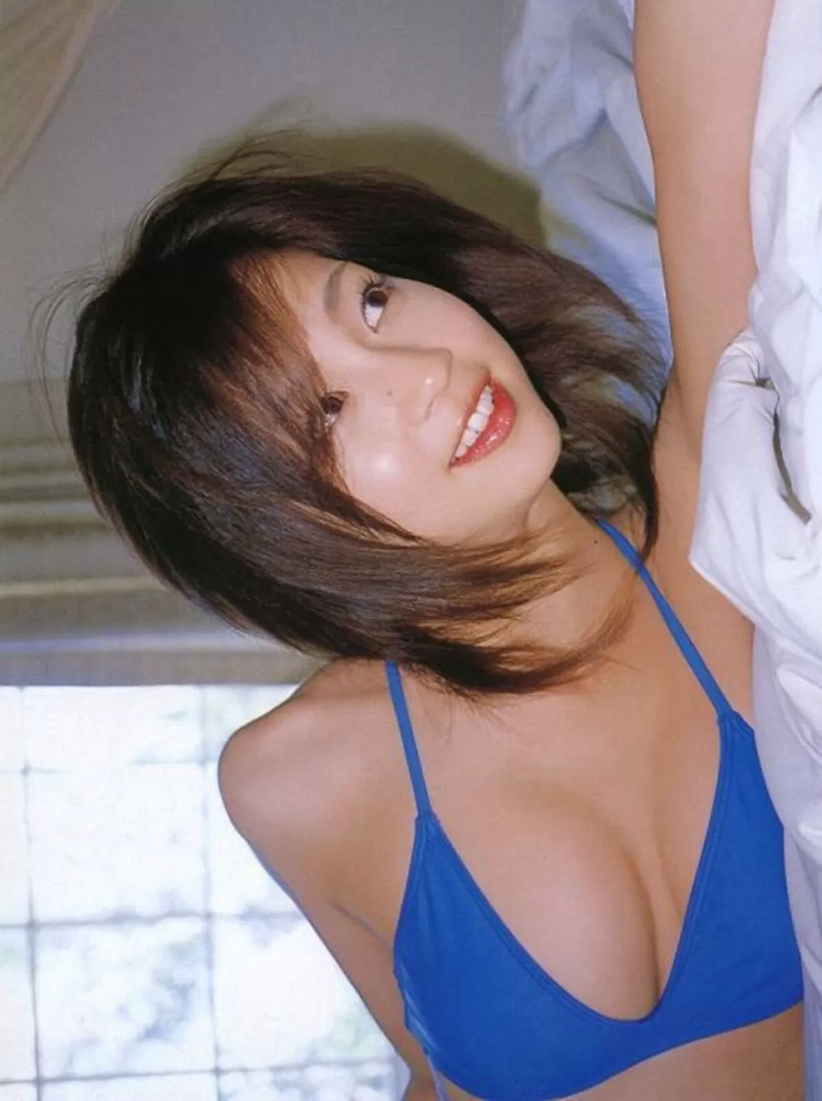 安田美沙子エロ画像327