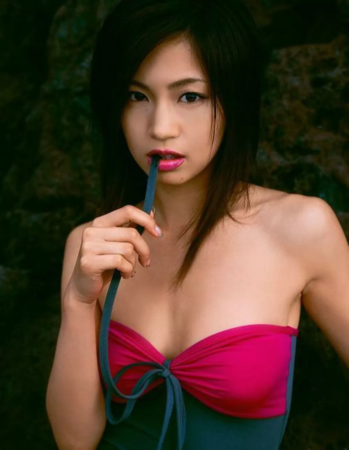 安田美沙子エロ画像331