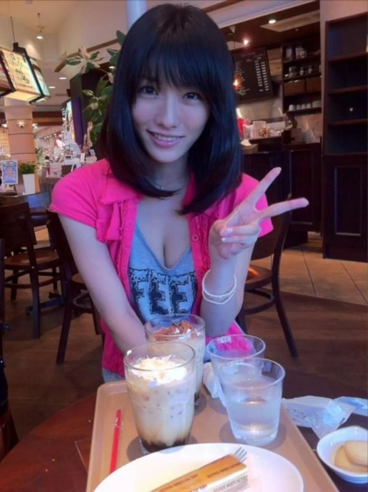 今野杏南エロ画像617