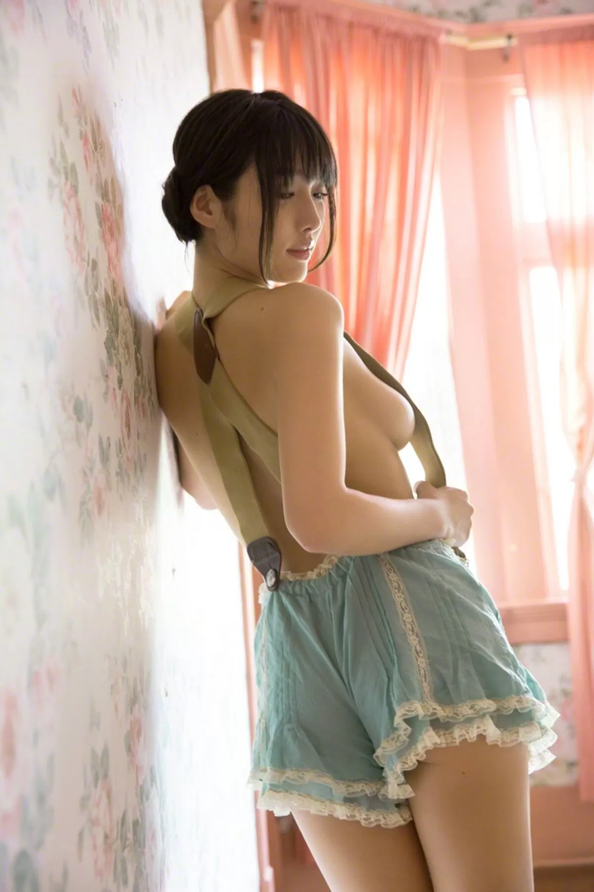 今野杏南エロ画像826