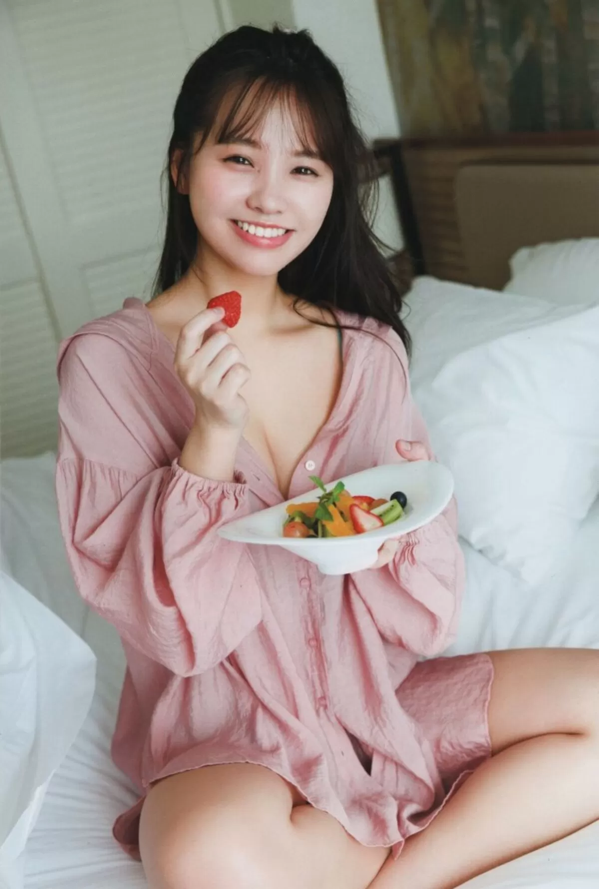 本郷柚巴エロ画像201