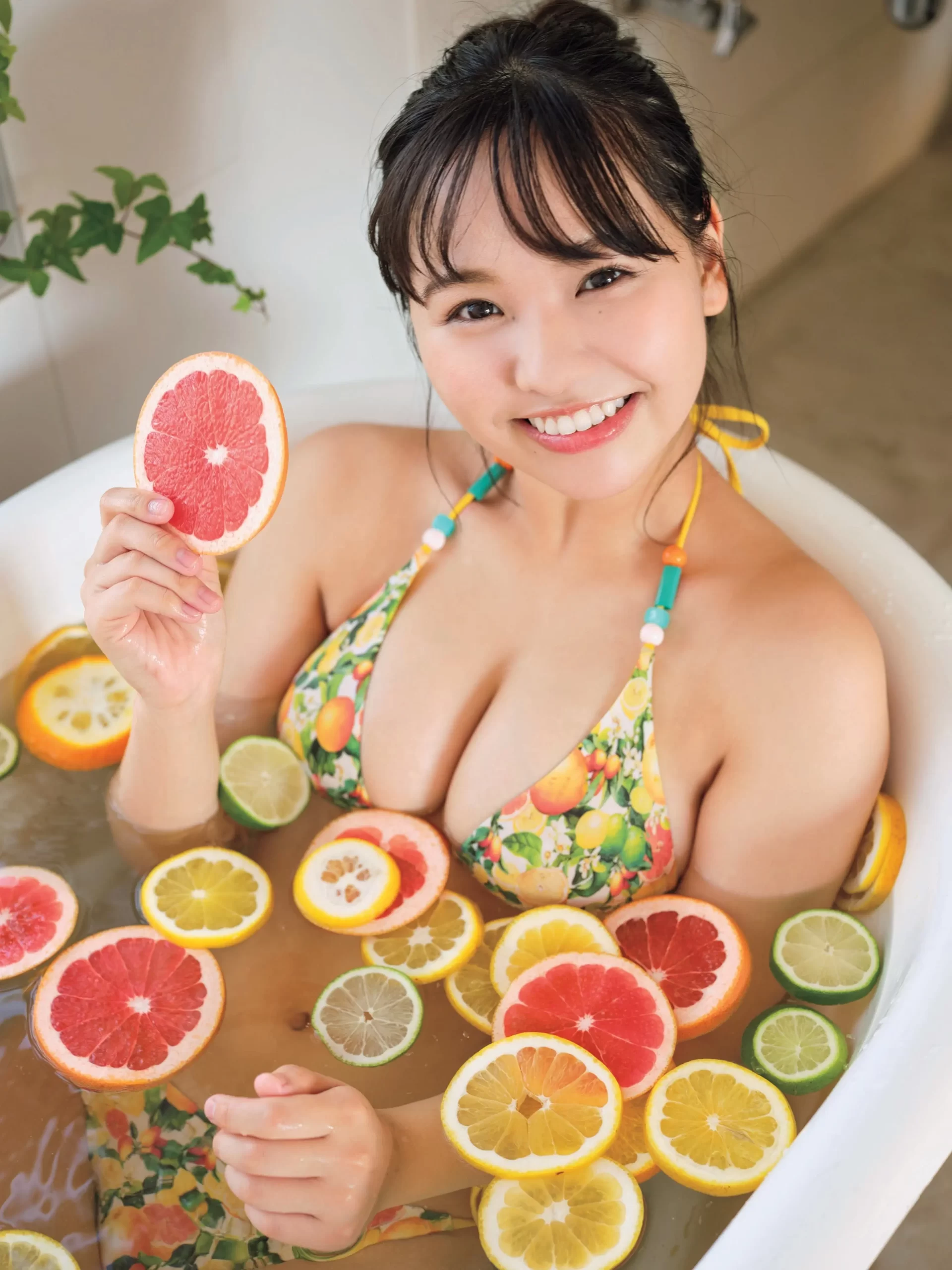 本郷柚巴エロ画像331