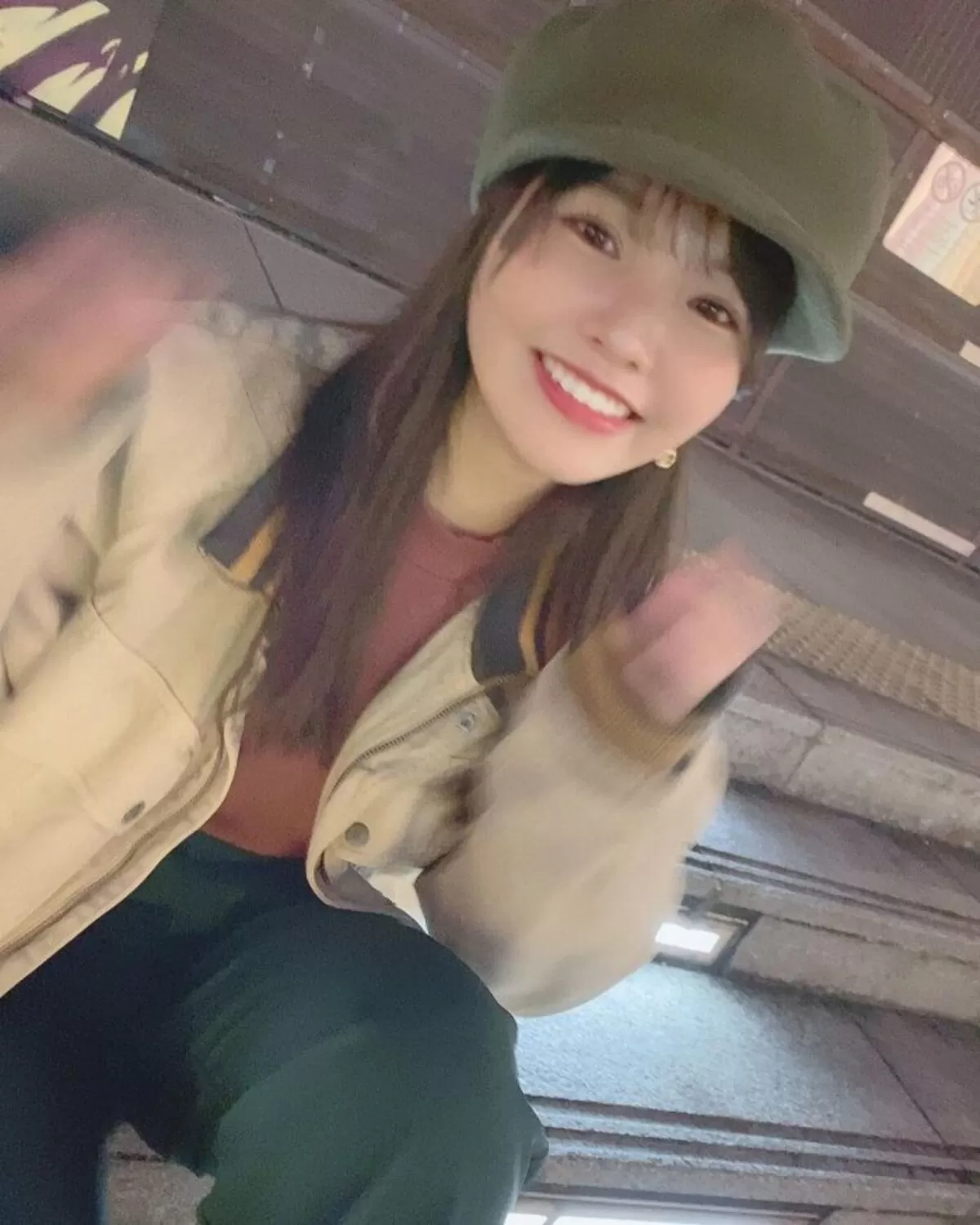 本郷柚巴エロ画像721