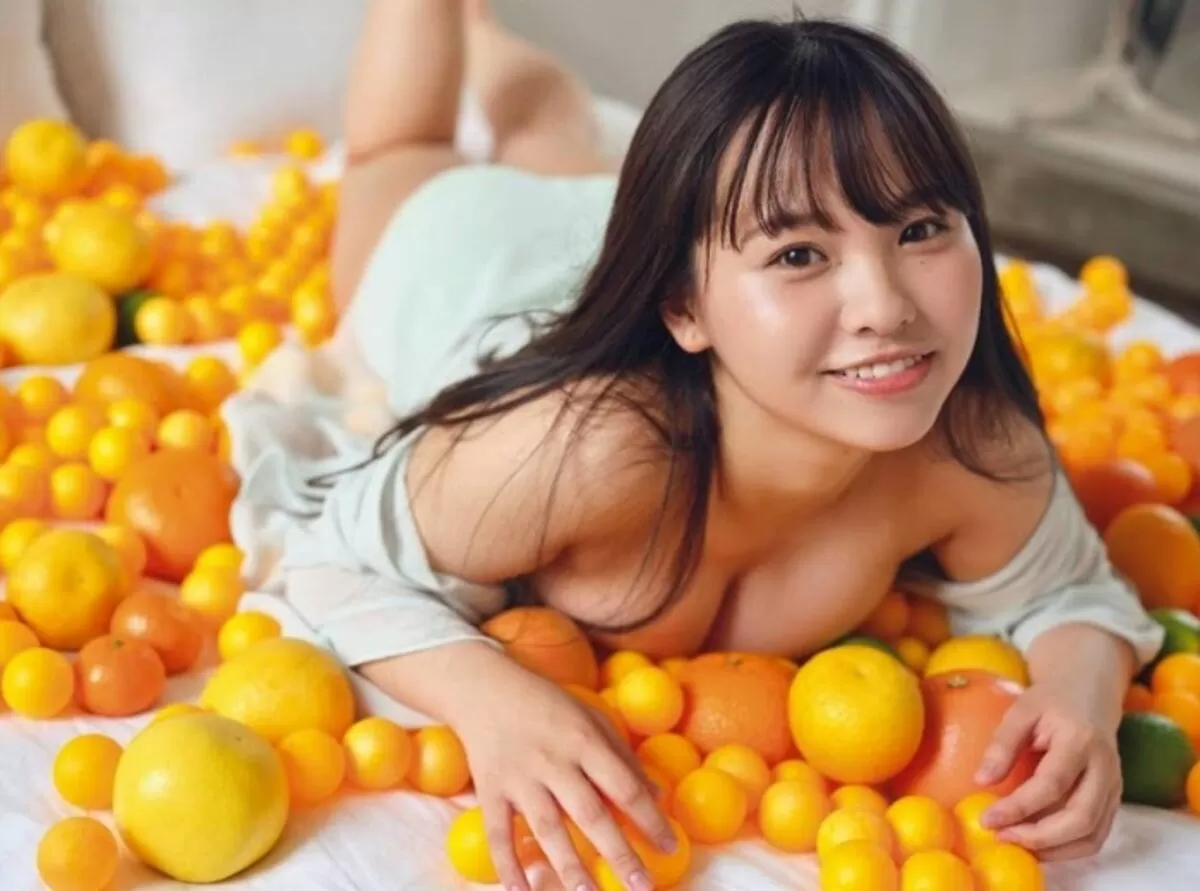 本郷柚巴エロ画像738
