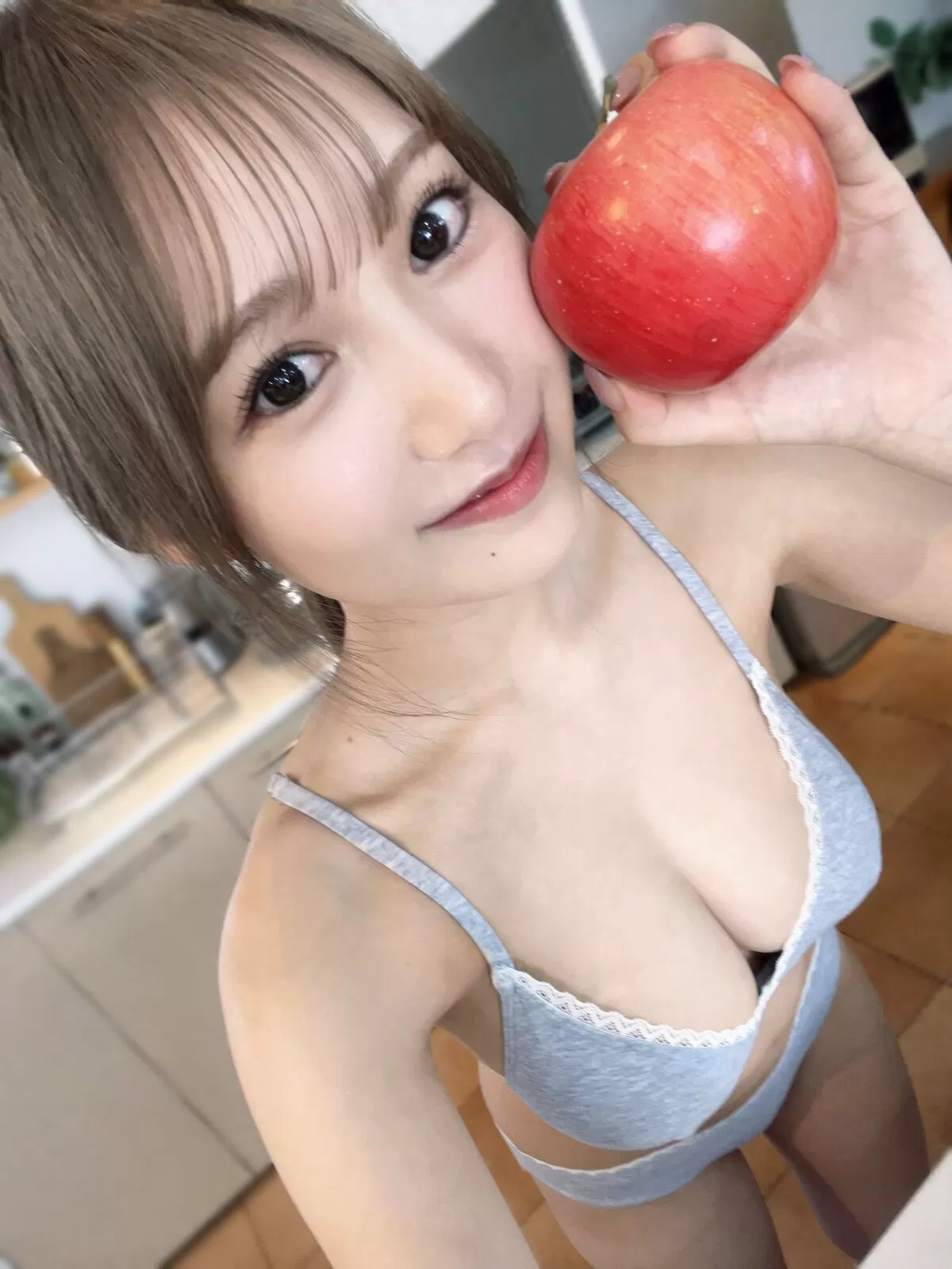 横野すみれエロ画像025