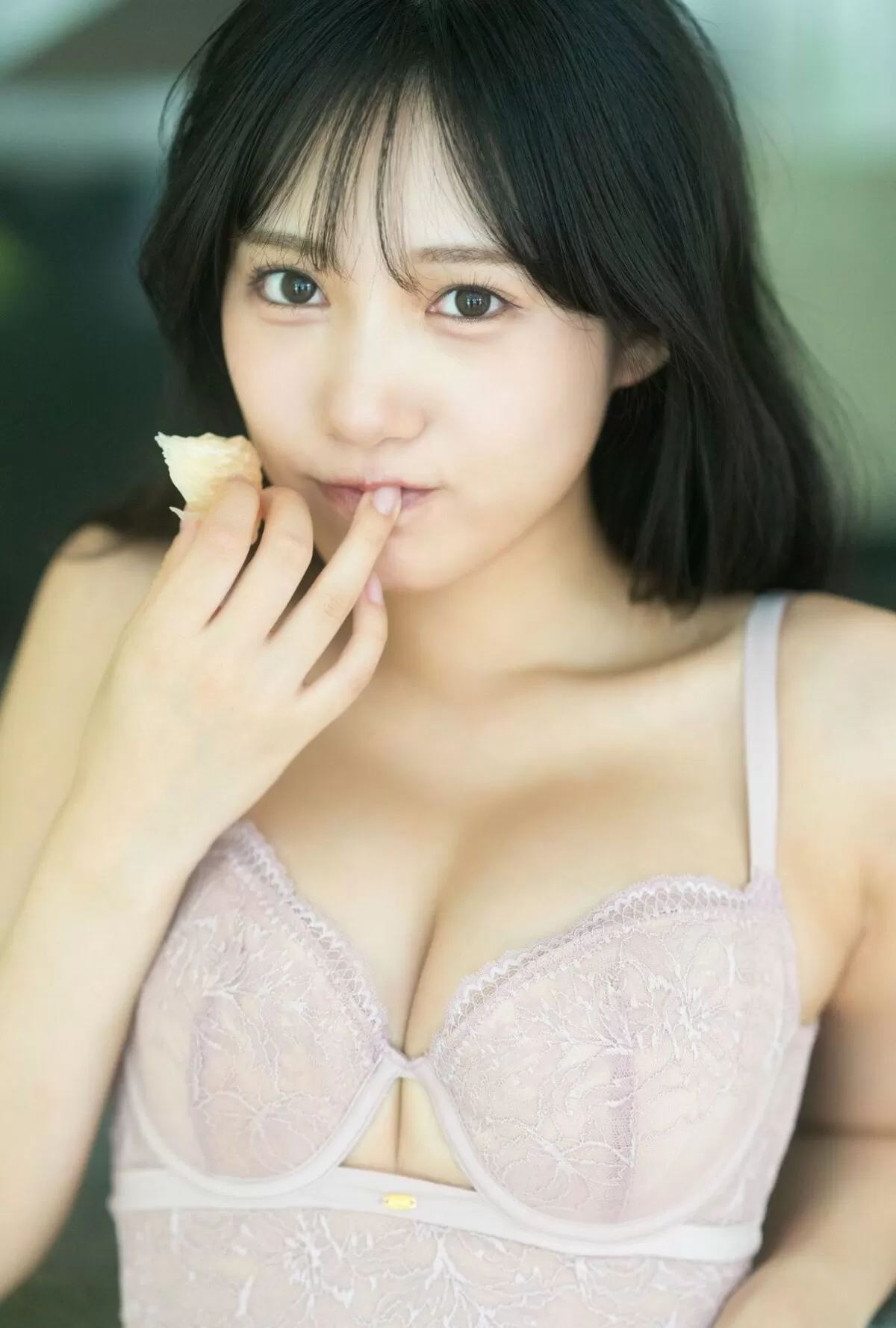 横野すみれエロ画像084