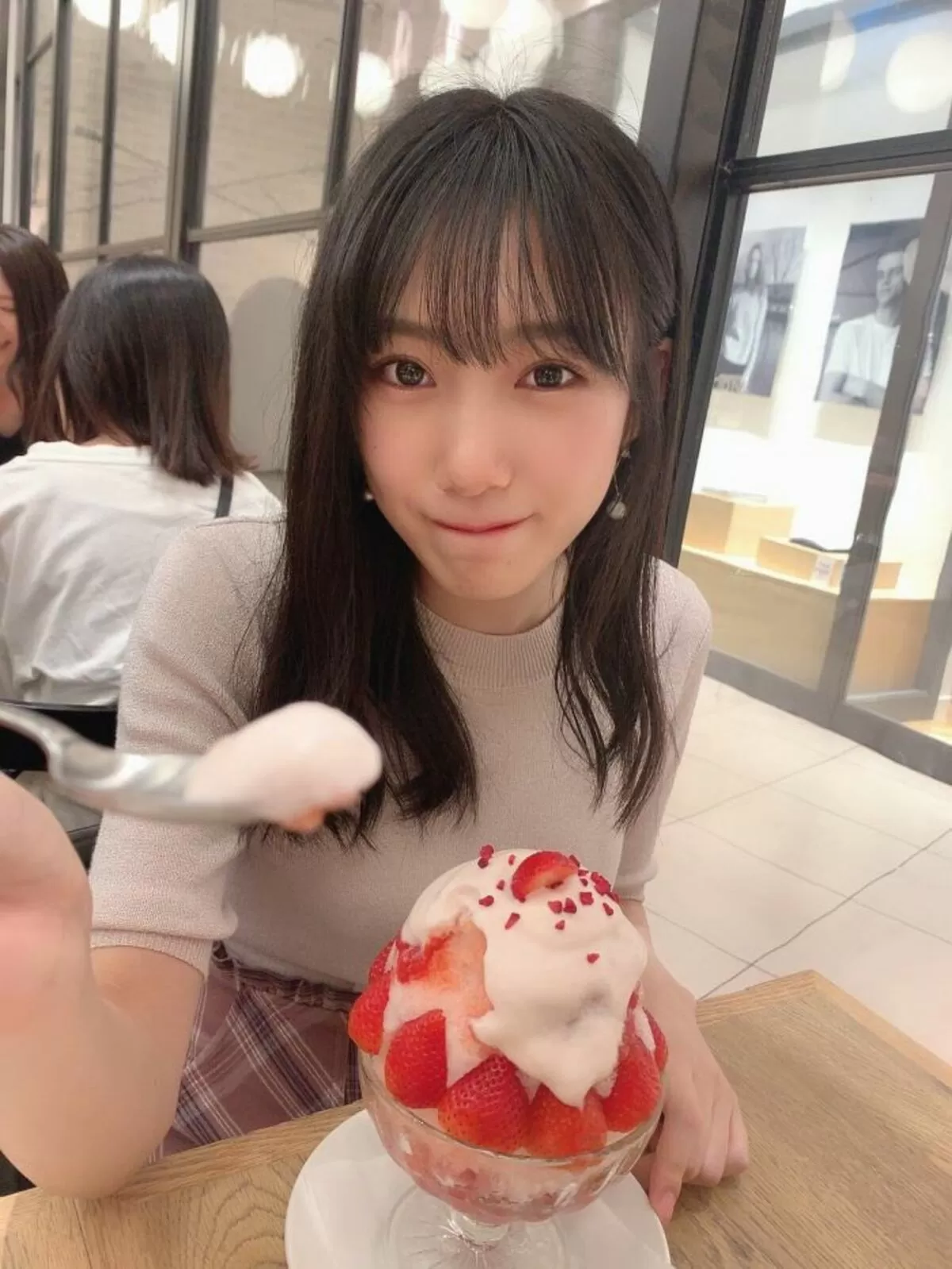 横野すみれエロ画像599