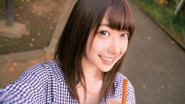 山本蓮加おすすめ作品6選&スク水コスプレセックスや主観エロ画像140枚集めてみたのサムネイル