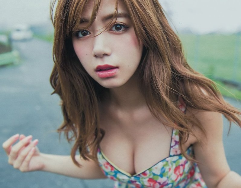 【池田エライザ おっぱい】ぐっ･･･ハーフモデルとは、ここまでの破壊力なのか！？→私の乳闘力は53万ですよ！？のサムネイル