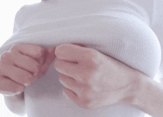 着衣巨乳エロ動画毎日更新!tiktokの素人やtwitter裏垢女子など服越しにデカさが伝わるおっぱい集めてみたのサムネイル