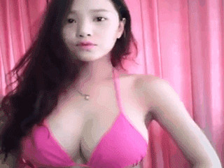 ピコ太郎の「PPAP」をコピーする巨乳痴女が急増してる件wwwww (動画6本)のサムネイル