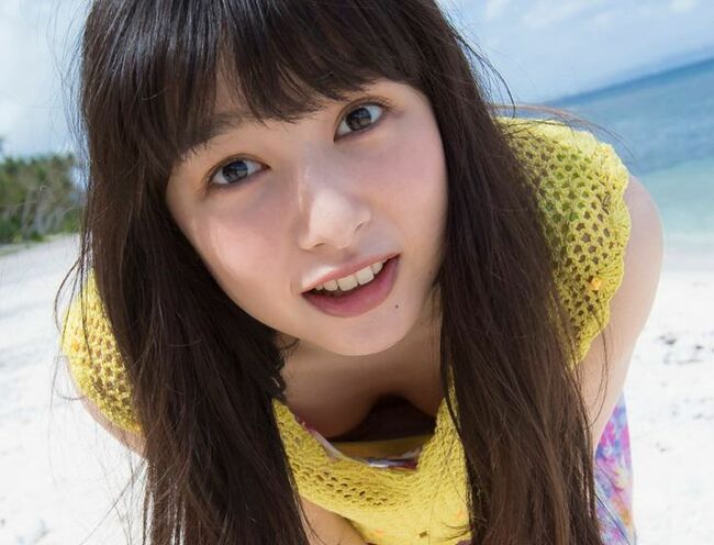 桜井日奈子のムチムチボディに釘付け！入浴＆胸チラグラビアエロ画像でおっぱいチェックのサムネイル