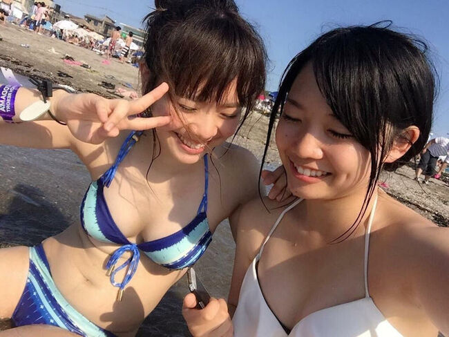 JDの水着エロ画像120枚 海やプール・川遊び中のエロい体した激カワ女子大生集めてみたのサムネイル