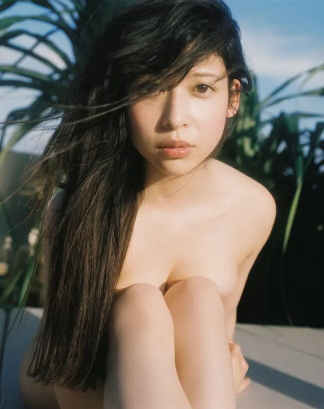 グラドル【染野有来】ぽってりリップとボインおっぱいがスケベなセミヌードグラビア画像191枚のサムネイル