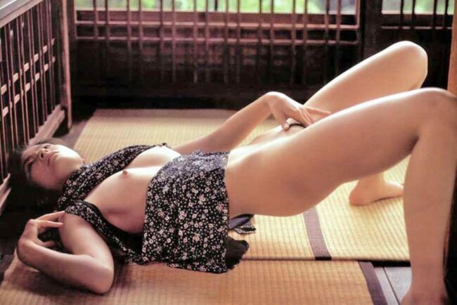 クノ真季子（久野真紀子）のヌード＆濡れ場画像50枚 ベテラン女優のヘア解禁おっぱいショットまとめのサムネイル
