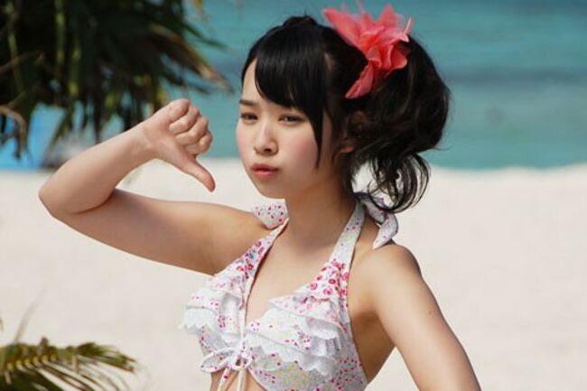 小笠原茉由エロ画像54枚 芸能界引退した元AKB・NMBメンバーの微乳水着や下着グラビア集めてみたのサムネイル