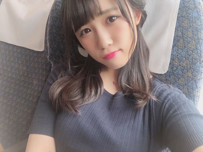 山本瑠香エロ画像33枚 ニット越しおっぱいの主張が強い着衣巨乳自撮りや谷間集めてみたのサムネイル