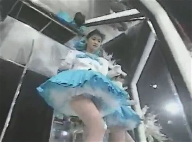 森高千里エロ画像99枚 元祖美脚アイドルのステージパンチラや脚フェチグラビア集めてみたのサムネイル