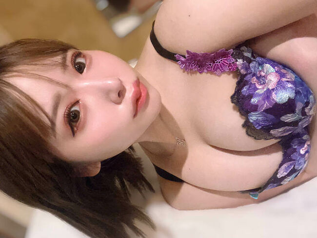 デカ乳ブラジャーエロ画像132枚 大きなおっぱいを包むセクシーランジェリー集めてみたのサムネイル