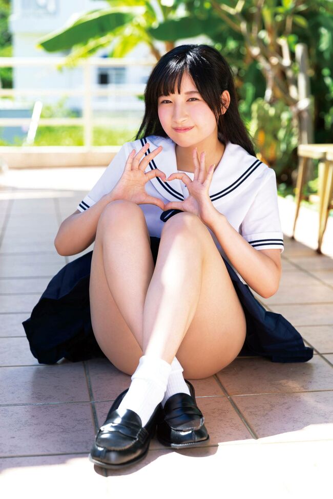 矢澤サエエロ画像24枚 現役JKのむちむちFカップ巨乳水着グラビア集めてみたのサムネイル
