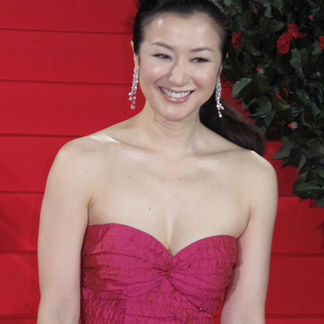 鈴木京香エロ画像86枚 ベテラン女優の濡れ場レイプシーンやお宝水着グラビア集めてみたのサムネイル