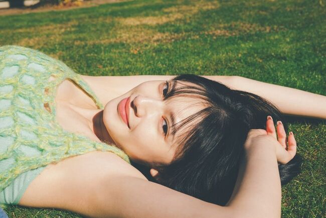 青島心のふっくらおっぱい！仮面ライダー女優のレアなセクシーグラビアエロ画像99枚集めてみたのサムネイル