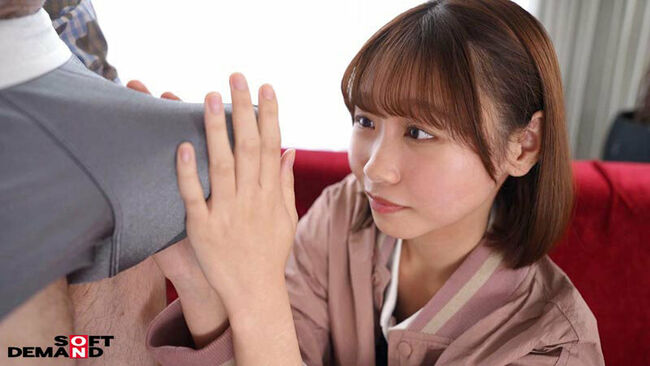 花鳥斗架エロ画像33枚 事務所のプロフとデビュー作の年齢が合わない童顔処女がAVデビュー！のサムネイル